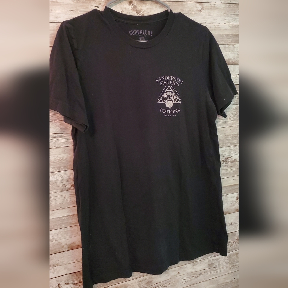 Sanderson sisters size medium tee